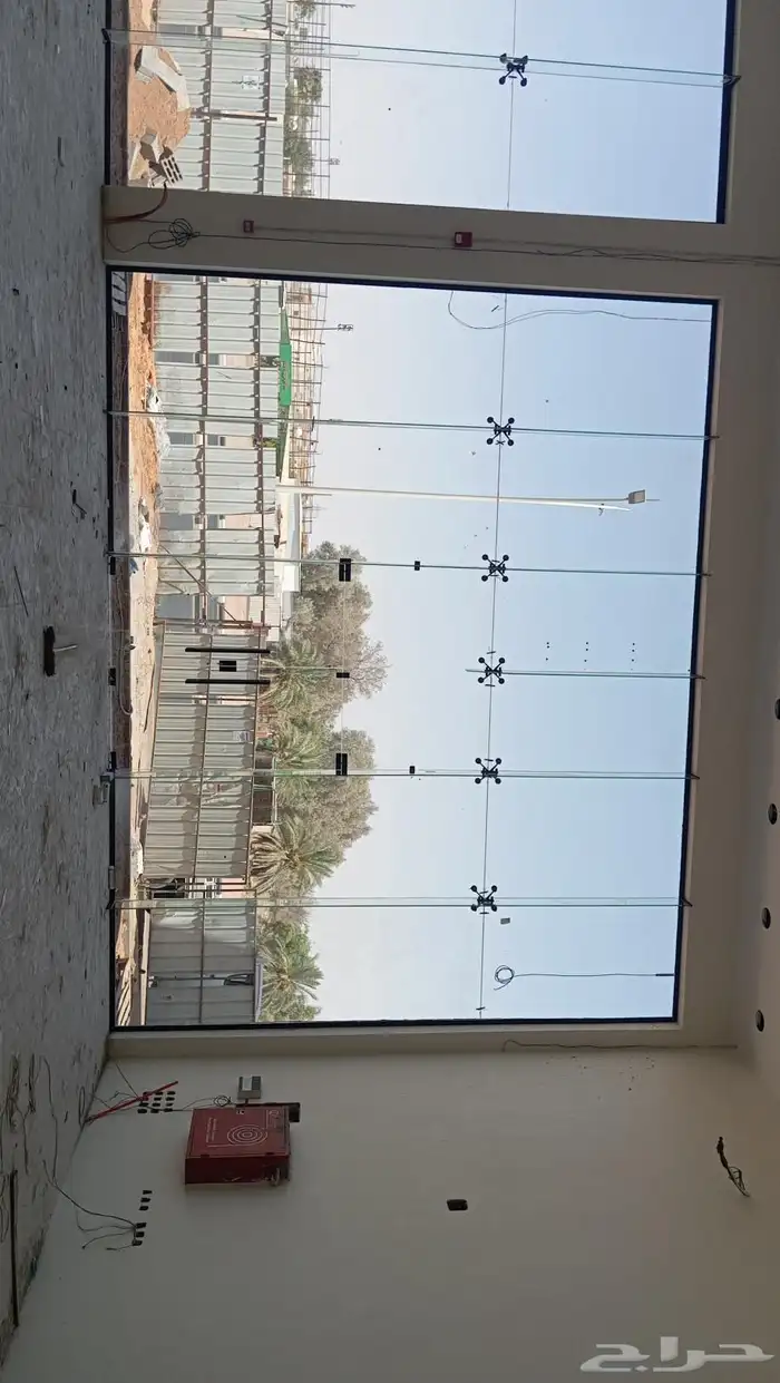Securit Glass Technician 11