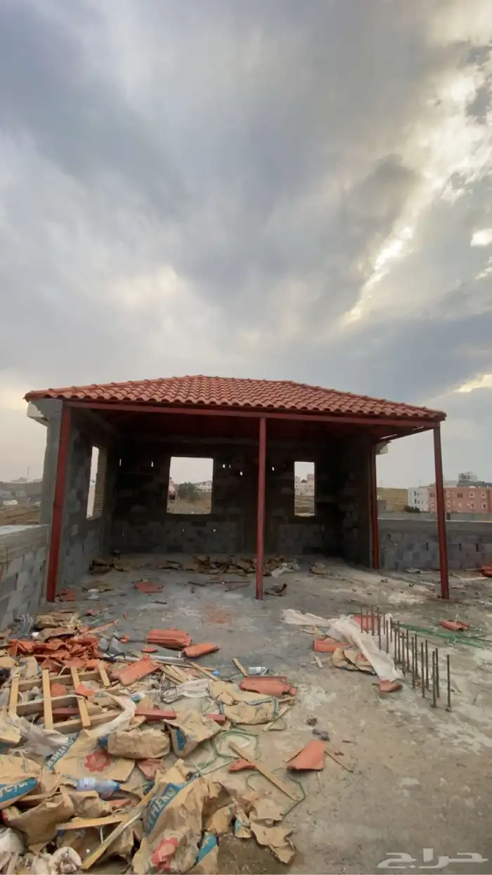 تنفيذ أعمل القرميد والمشبات 1