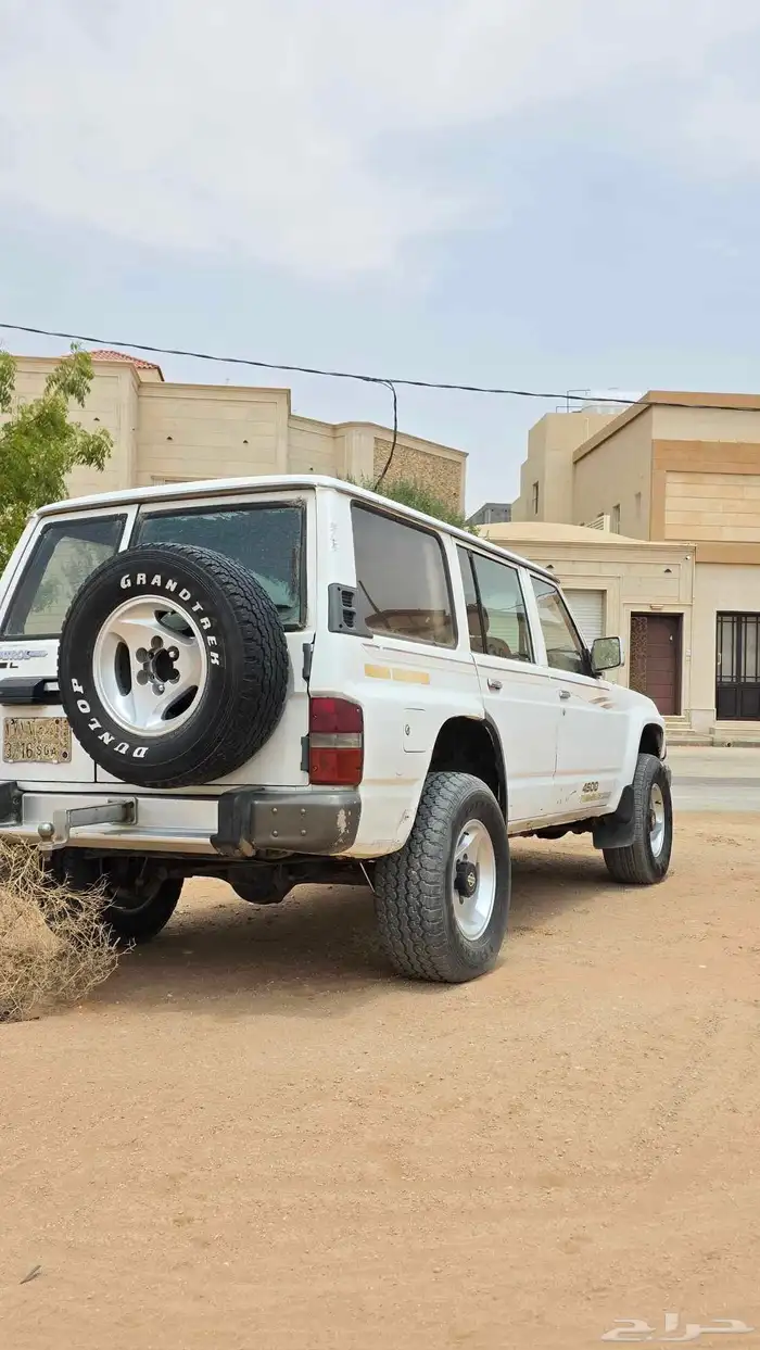نيسان باترول مكينة لكزز 1