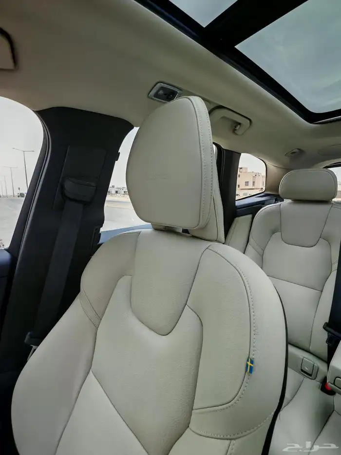 فولفو xc60 2020 قمة في النظافة 33