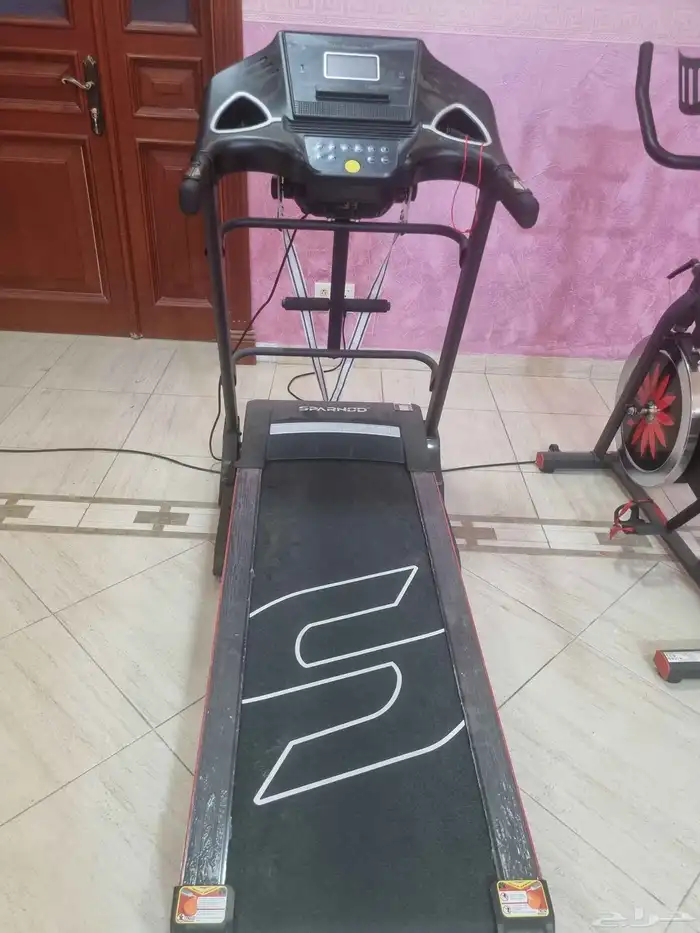 سير رياضي وعجله رياضيه وكرسي للبيع لدواعي السفر 1