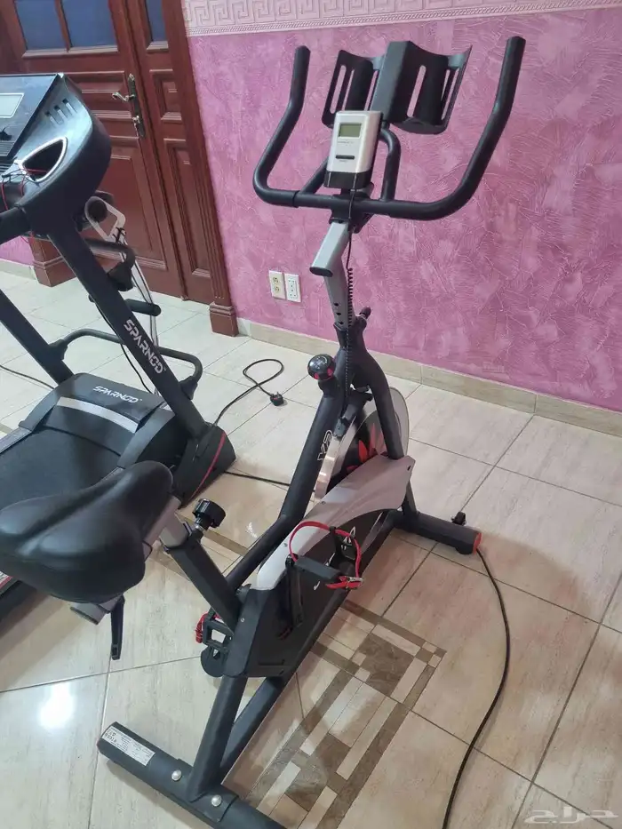 سير رياضي وعجله رياضيه وكرسي للبيع لدواعي السفر 2