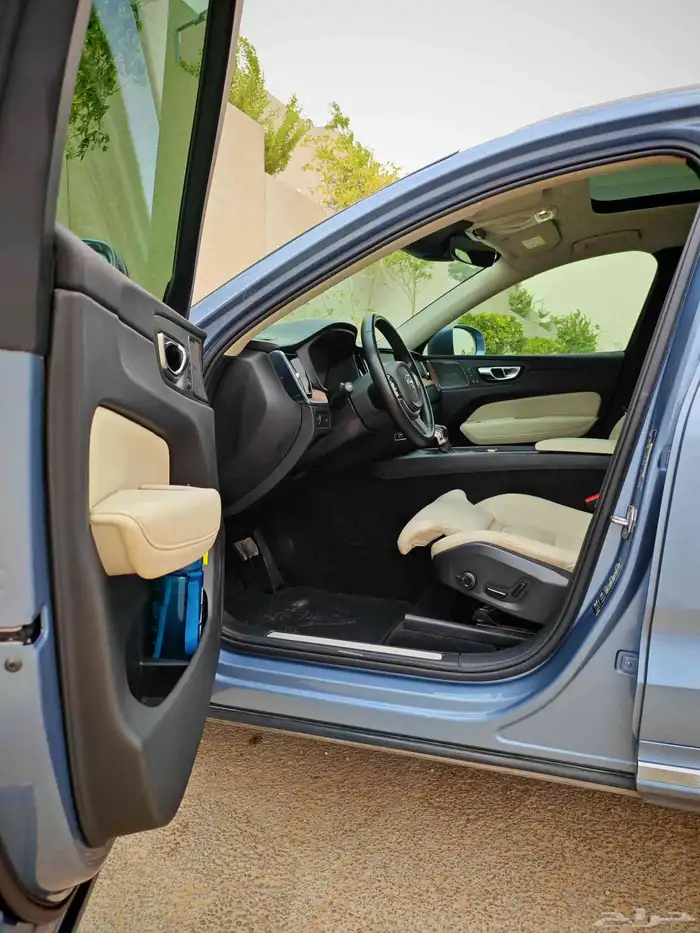 فولفو xc60 2020 قمة في النظافة 16