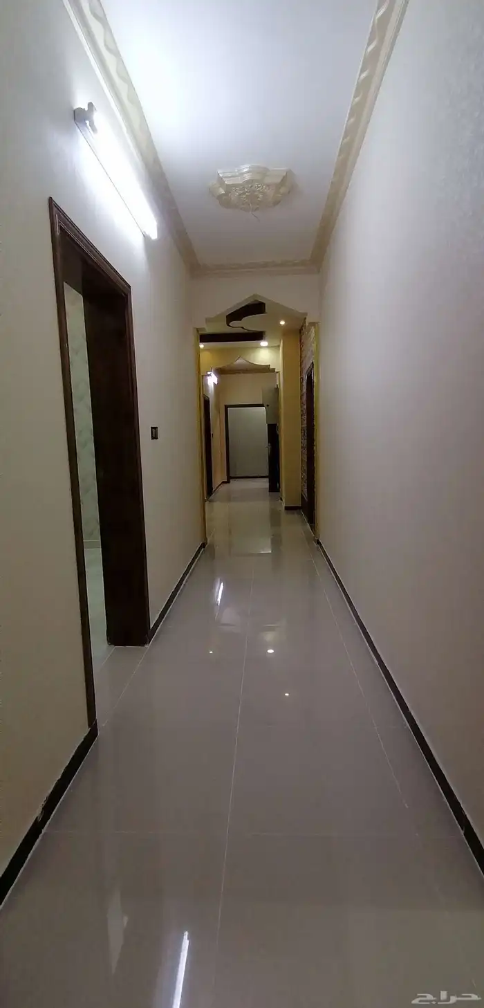 شقة جديدة للأيجار بالبيعة 9