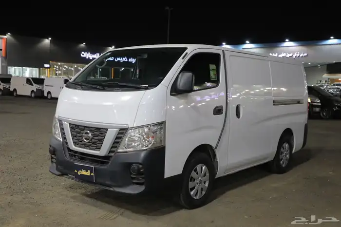 باص نيسان اورفان موديل 2021 2