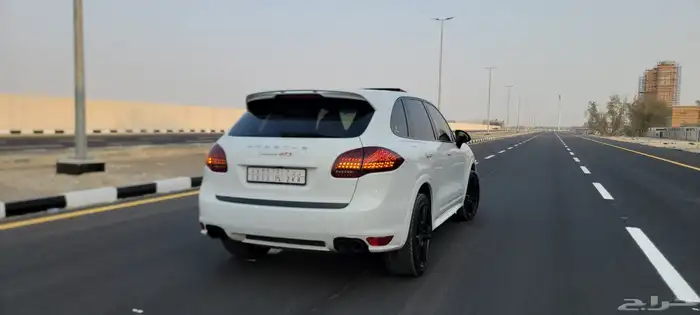 بورش كايين 2013 GTS أعلى فئه ممشى230بودي محركات شرط 0