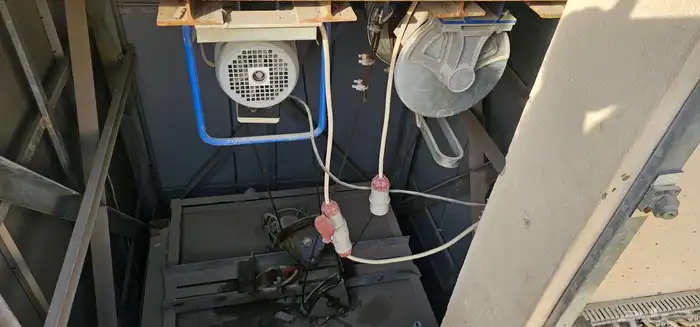 مصعد للبيع بالدمام حي احد 7