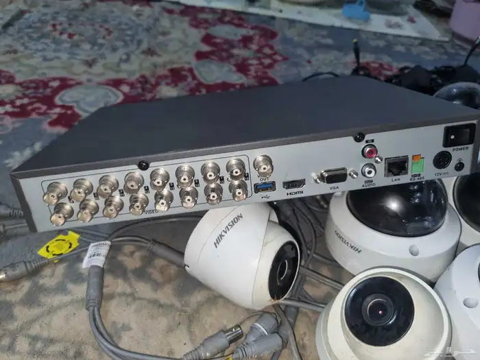 Receiver TV and used Hikvision cameras 3
