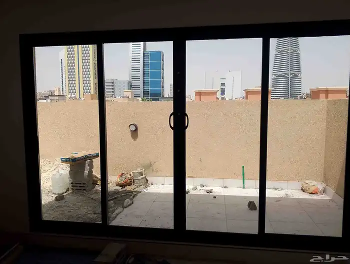 4 درفه شبابيك المنيوم باب قزاز مجود صار ان شاء الله معقول 0