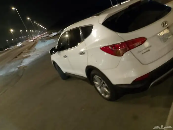 سياره سنتافي للبيع جير تومتيك بنزيم ممشى 210 ألف كيلو 2