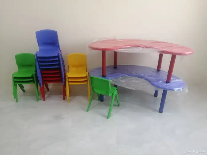 سبورات وطاولات وكراسي 16