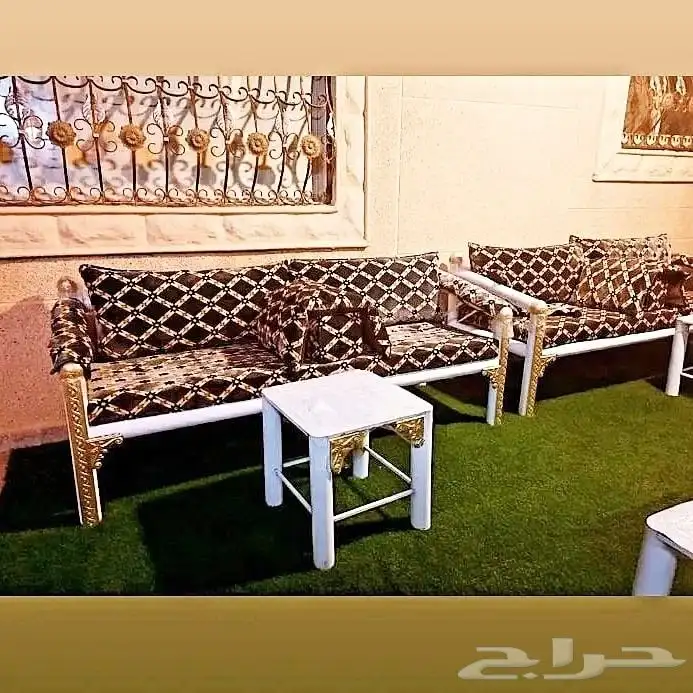 كراسي حديد 0