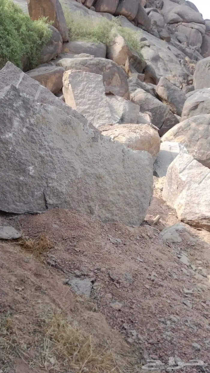 يوجدلدنيا كنبريش لتكسير وتفكيك جميع الصخور 0