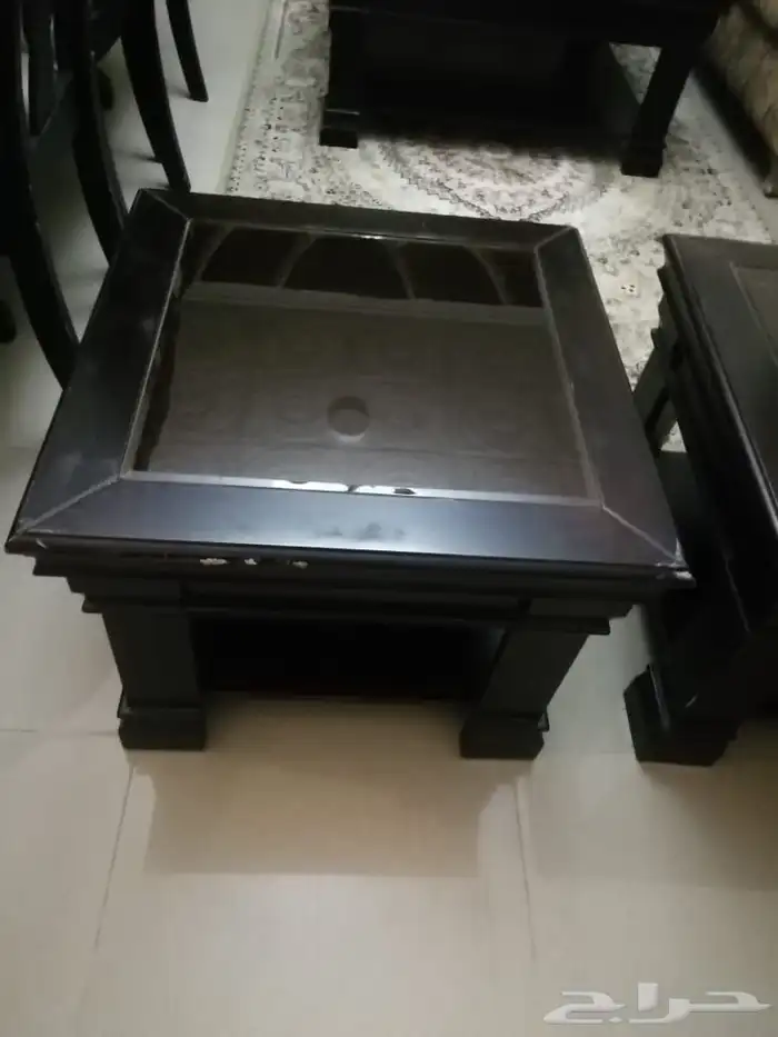 طاولات للبيع عالسوم 0