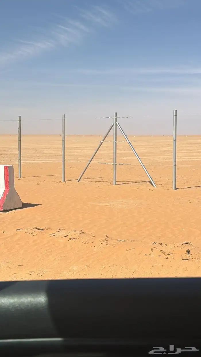 تسوير المزارع والأراضي البيضاء وتركيب شبوك الملاعب 2