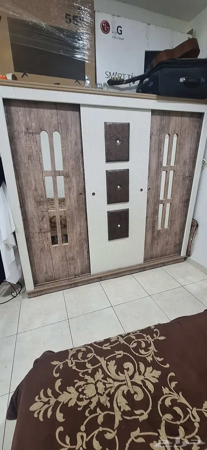 غرفة نوم كاملة بحالة جيدة جدا 4