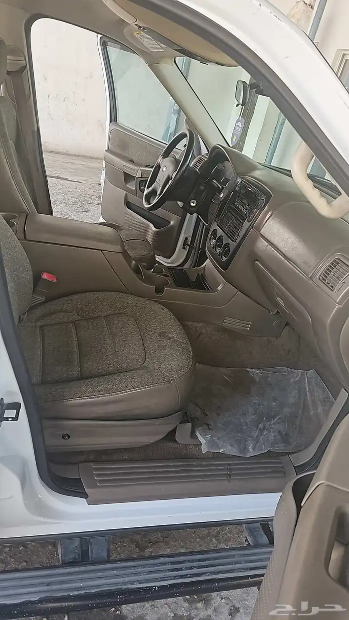 Ford explorer 2005 6