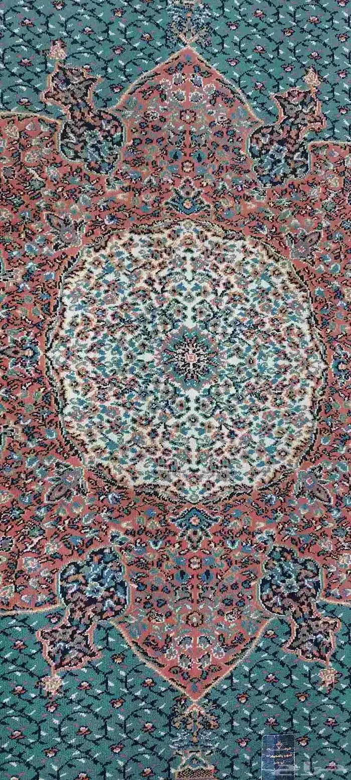 سجادة خمسة في أربعة صناعة تركيا اصلية نظيفة خالية من الحروق 0
