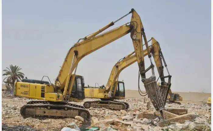 مقاول حفر اراضي في مكه اتصل نصل مالك الا اللي يسرك 0