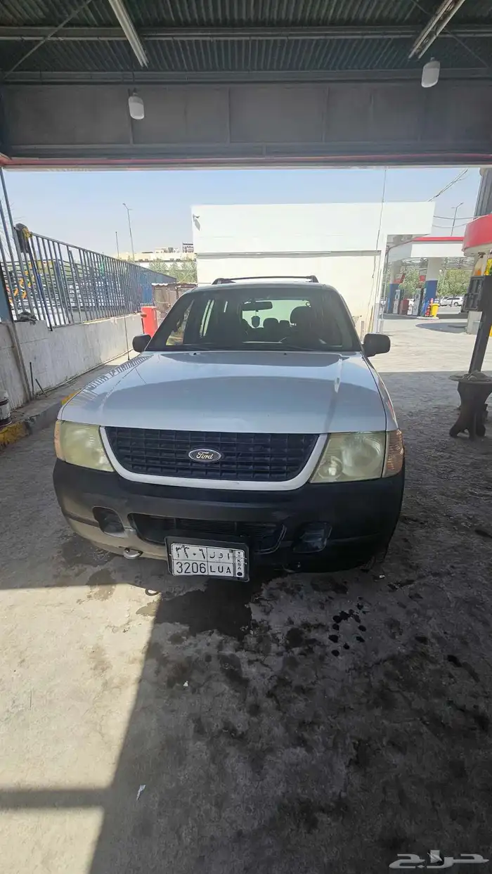 Ford explorer 2005 4