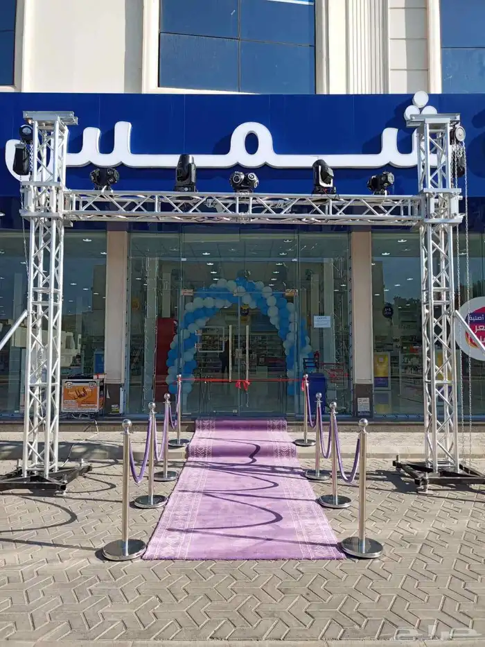 وفر لدينا سماعات ماكس بجميع المقاسات ايجار وبيع مايكات جميع 8