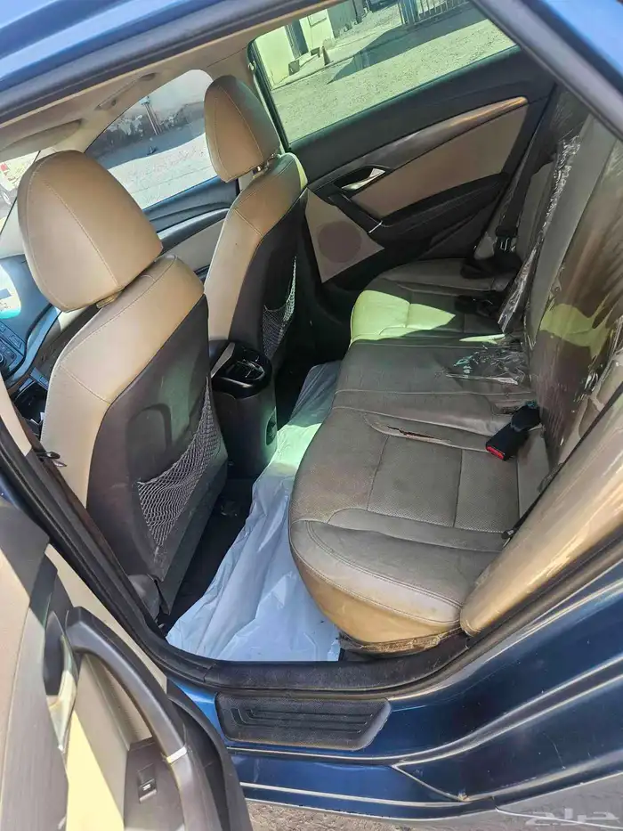 هونداي i40 هاتشباك فل كامل 5