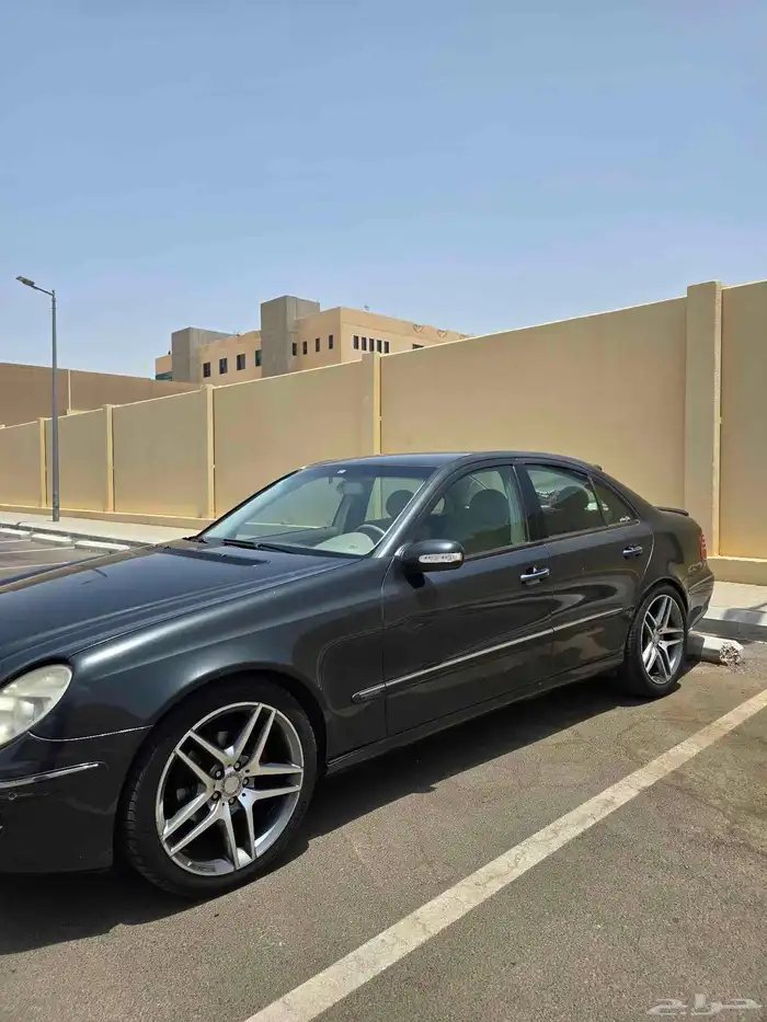 مرسيدس e240 موديل 2003 2