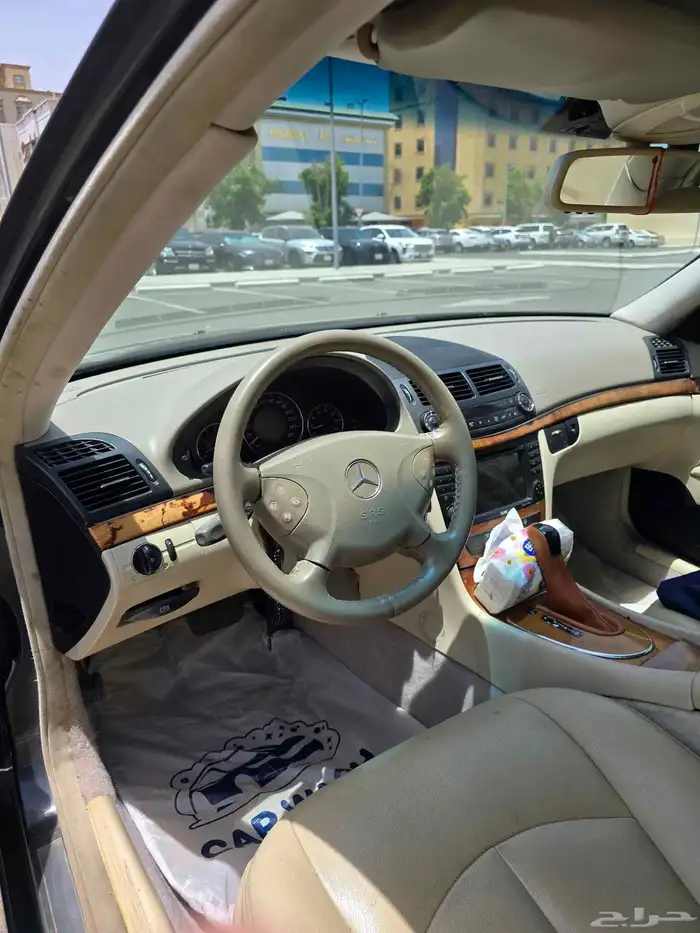 مرسيدس e240 موديل 2003 4