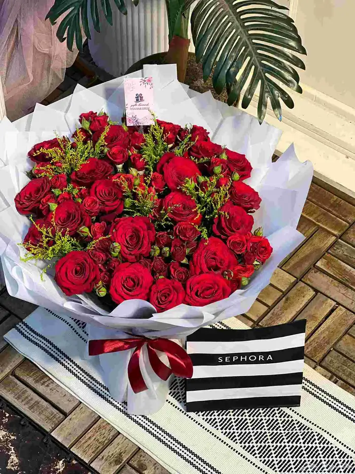 مندوب هدايا 5