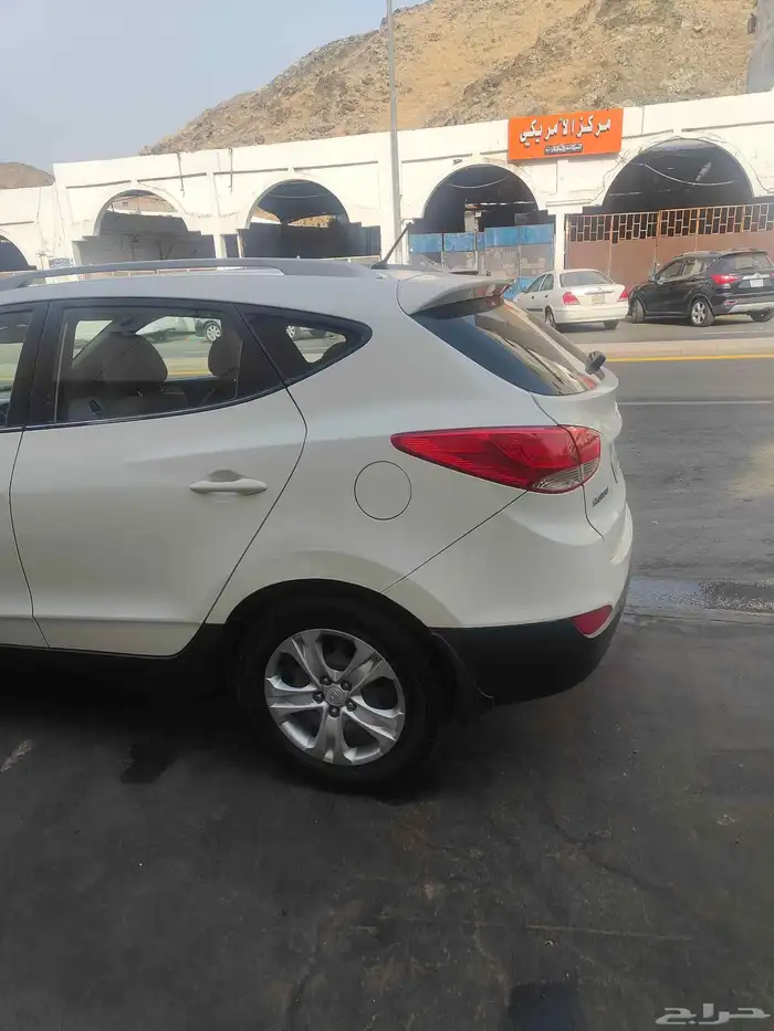 هونداي توسان2013 ستاندر تماتيك تم البيع الله يبارك للمشتري 8