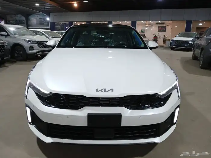 كيا K5 ستاندر مطور بانوراما موديل 2025 6