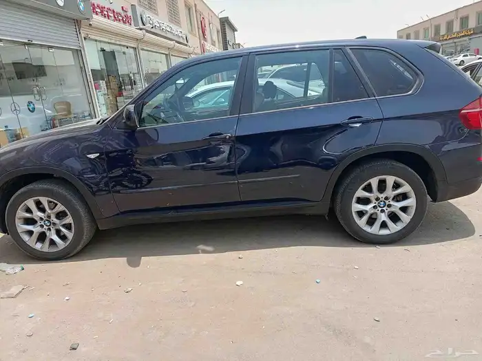بي ام دبليو X5 موديل 2011 2