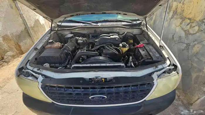 Ford explorer 2005 8