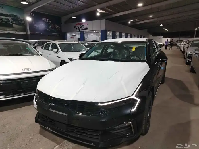 كيا K5 ستاندر مطور بانوراما موديل 2025 1