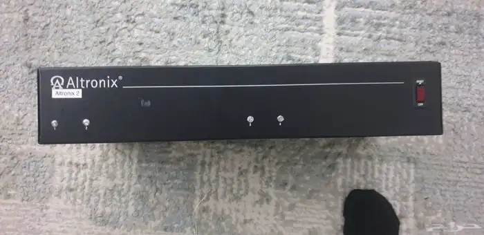 محول أو باور سبلاي من شركة Altronix 1