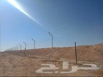 للإستفسار تركيب جميع انواع الشبوك وزراعةالنخل وخيم والمظلات 8