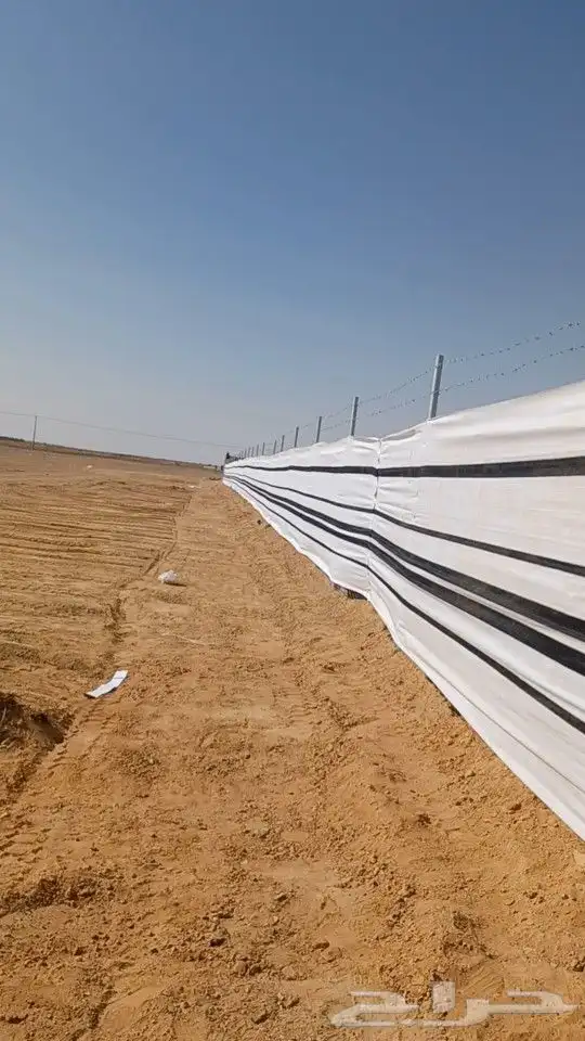 للإستفسار تركيب جميع انواع الشبوك وزراعةالنخل وخيم والمظلات 9