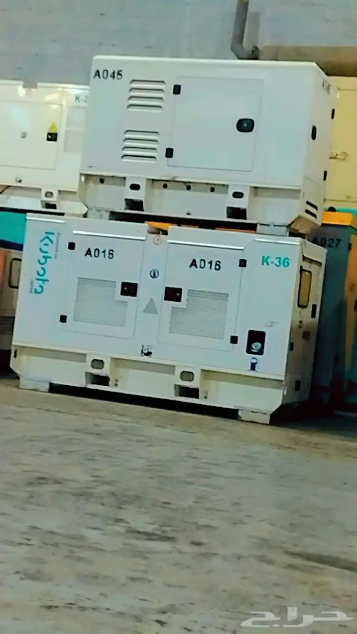 بيع  وايجار مولدات كهربائية حديثة  وتورلايت 4