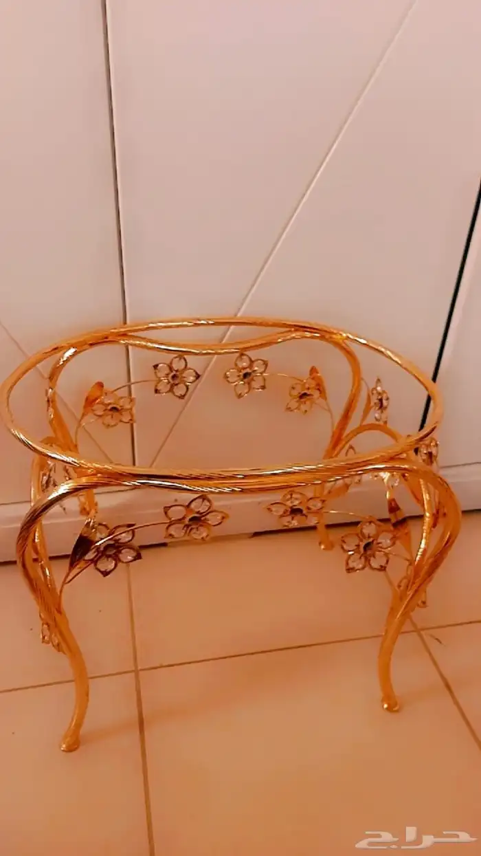 طاولة صينية تلبيسة ذهب العروس مع اضاءة 1