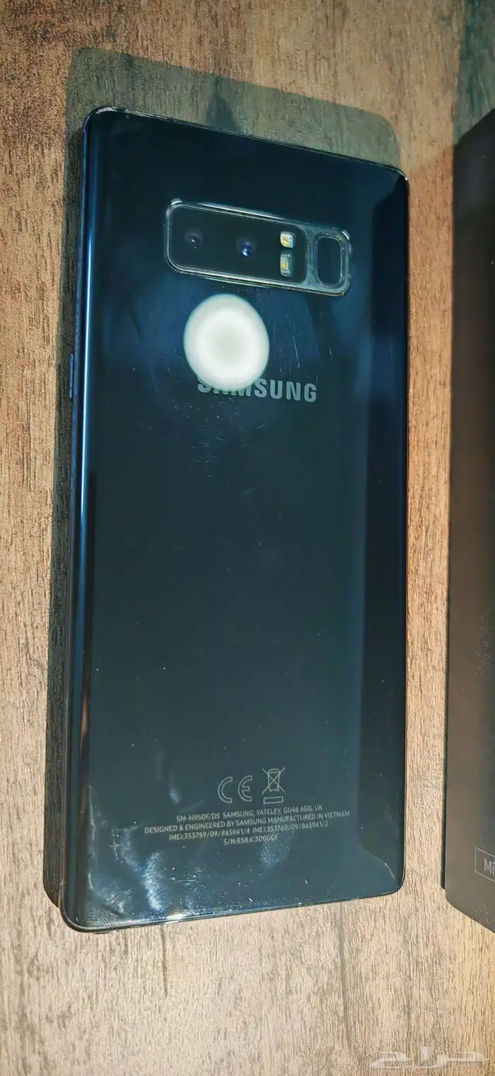 سامسونج جالكسي نوت 8 (Samsung Galaxy Note 8) نظيف مع الكرتون 1