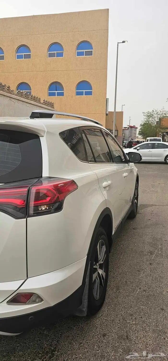تويوتا راف فور 2018 8