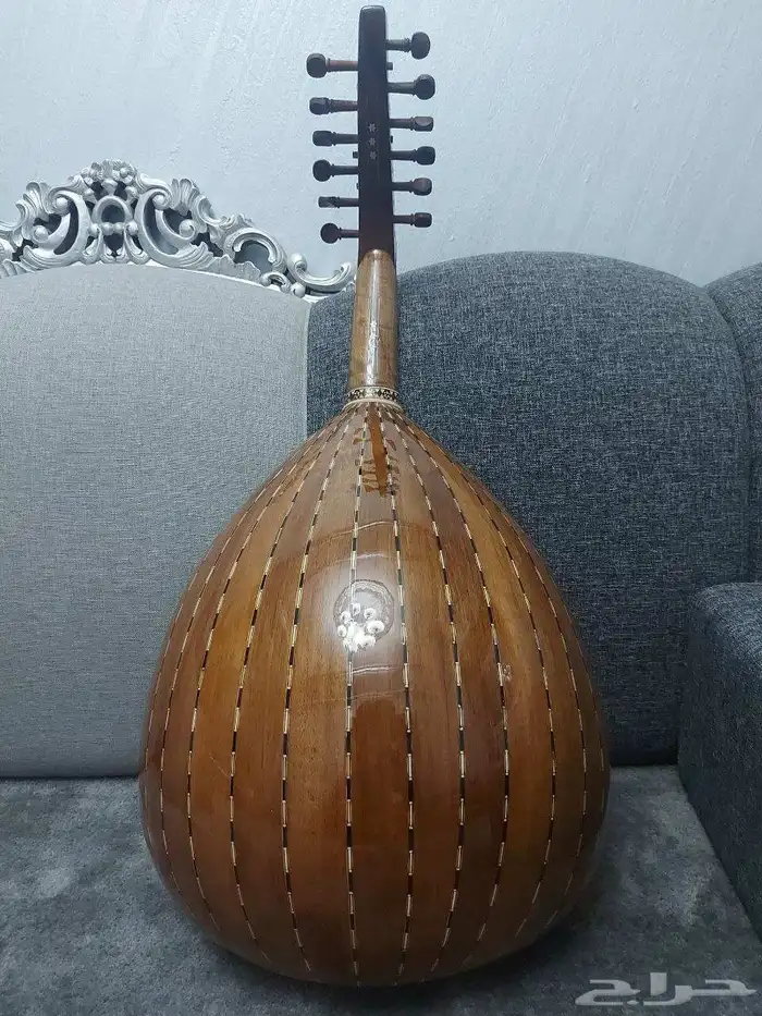 عود موسيقى   آلة العود   عود عزف 1