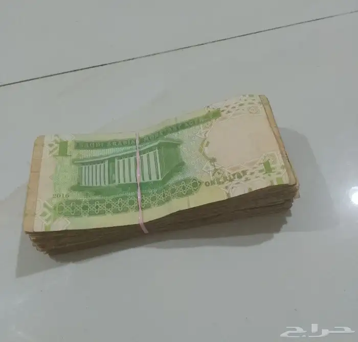 70 ريال الملك عبدالله بعضها شبه جديد و14ريال توقيع الخليفي 1