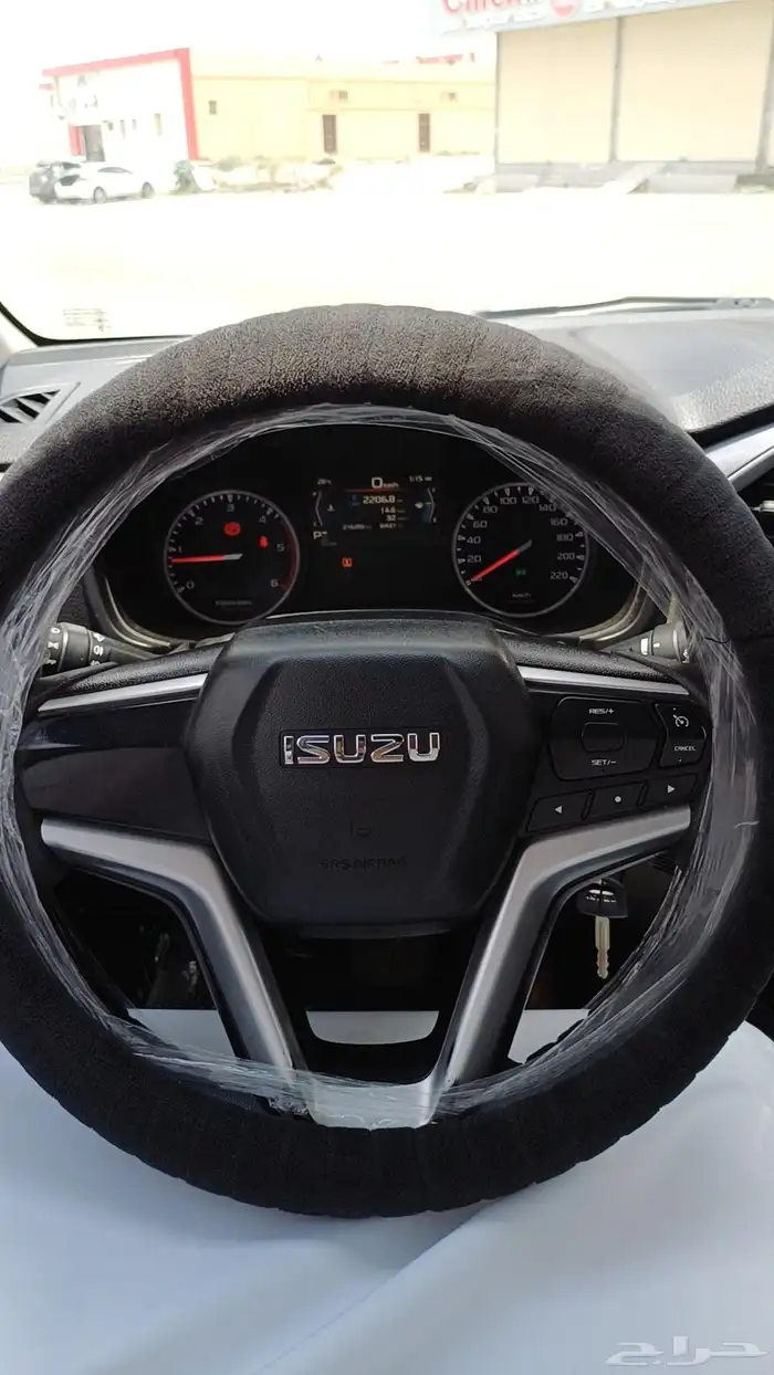 ايسوزو ديماكس غمارتين دبل LS 2022 15