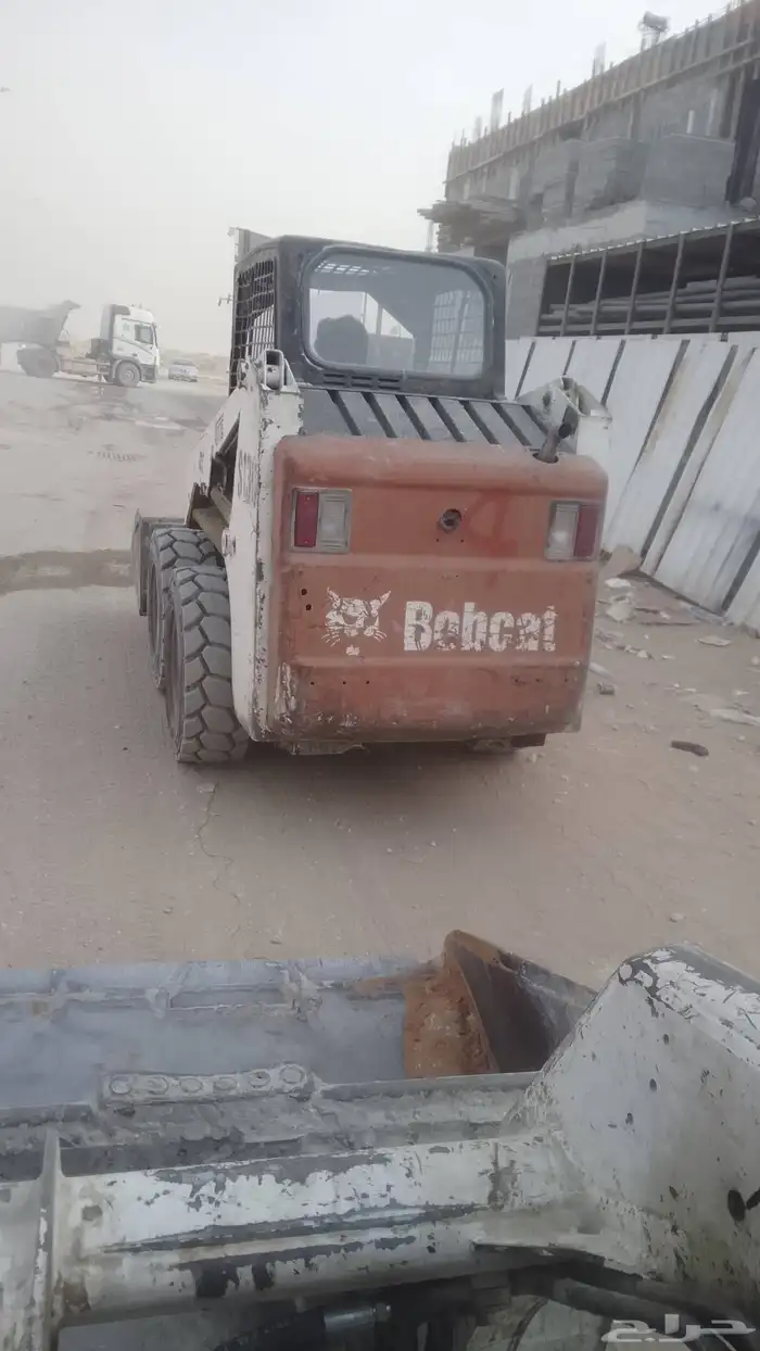 بوبكات الايجار شيول صغير 2