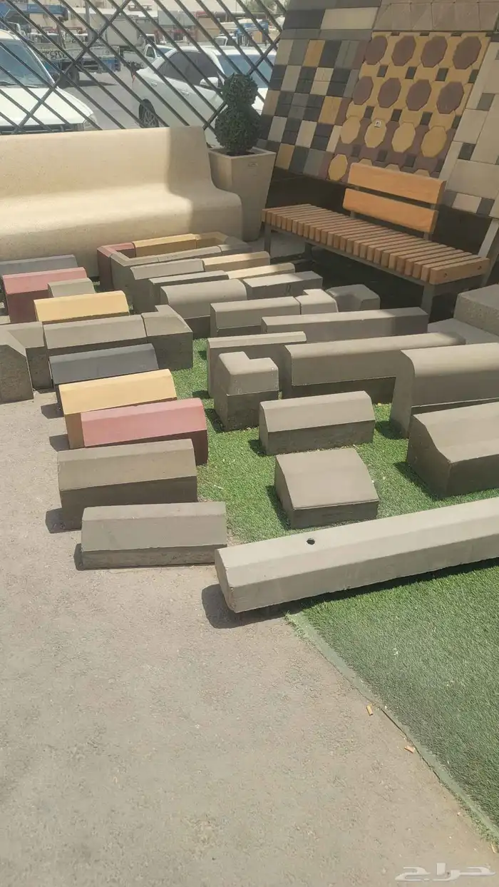 توريد مواد بناء بندوره انترلوك بلاط مصدات اسمنت رمل 12