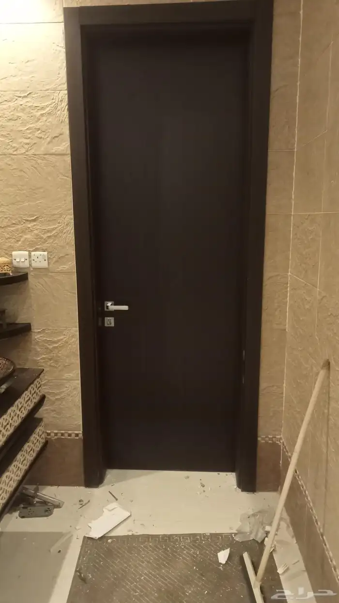 فني تركيب ابواب بي سي 4