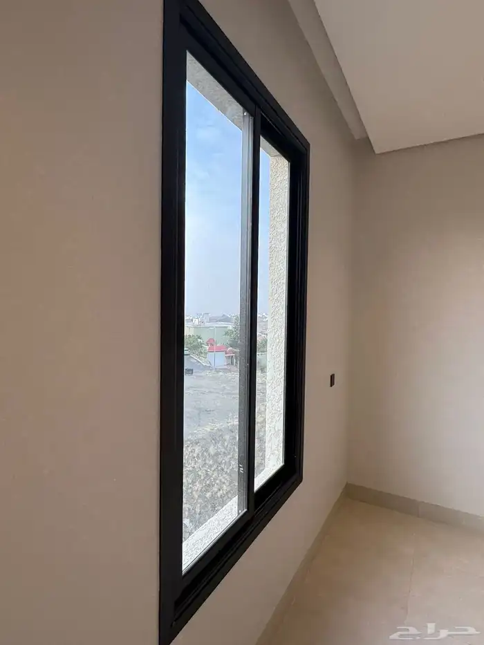 للبيع شقق تصمبم فندقي بابها بحي الروضه بسعر 490 الف 12