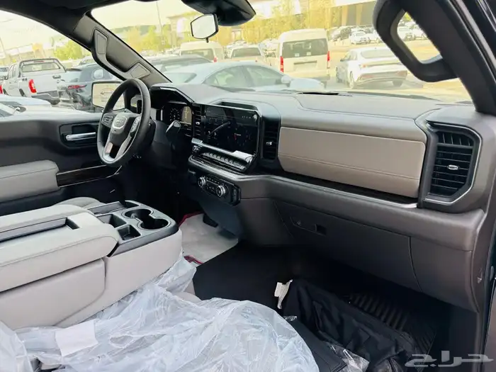 جي ام سي سييرا SLE 2025 قير اوتماتيك بنزين دبل امتلك سيارت 4