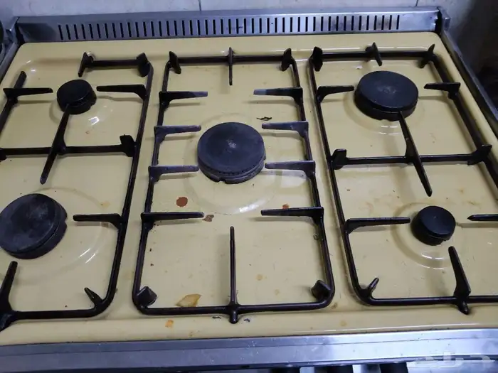 الغراض اعرضها لكم الرجاء عدم الازعاج ببخص السلعة وصامل 3